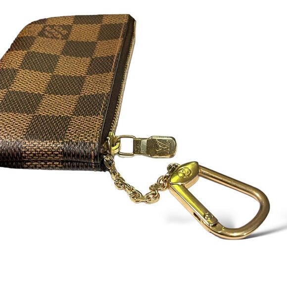 LOUIS VUITTON Damier Ebene Key Pouch - Picture 7 of 12